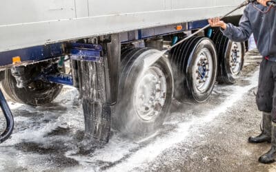 Soft Wash vs. High-Pressure Cleaning – When Each Is Appropriate